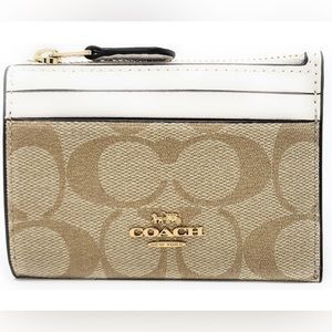 COACH Women's Mini Skinny ID Case (Signature Canvas - Light Khaki/Chalk)